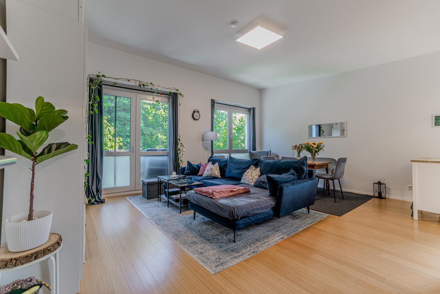 Helle, moderne 3 Zimmerwohnung mit Balkon und EBK